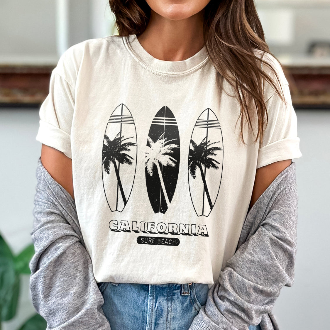 California Beach Three Surf Boards T-shirt - Beach Vibes California State Retro Vintage Design Printed T-Shirt