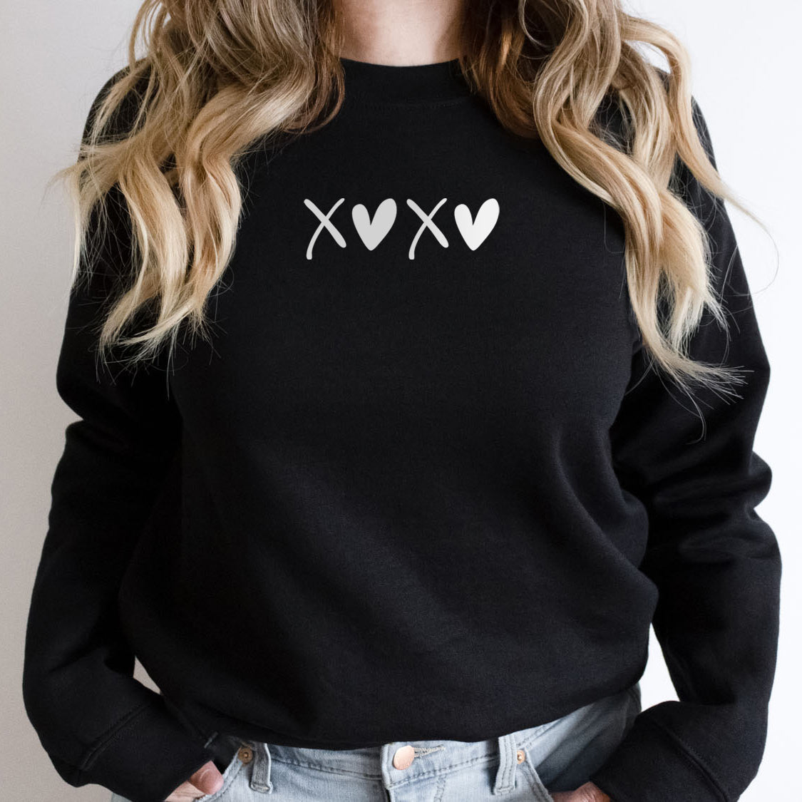 XOXO Sweatshirt - Love Minimal Design Printed Sweatshirt
