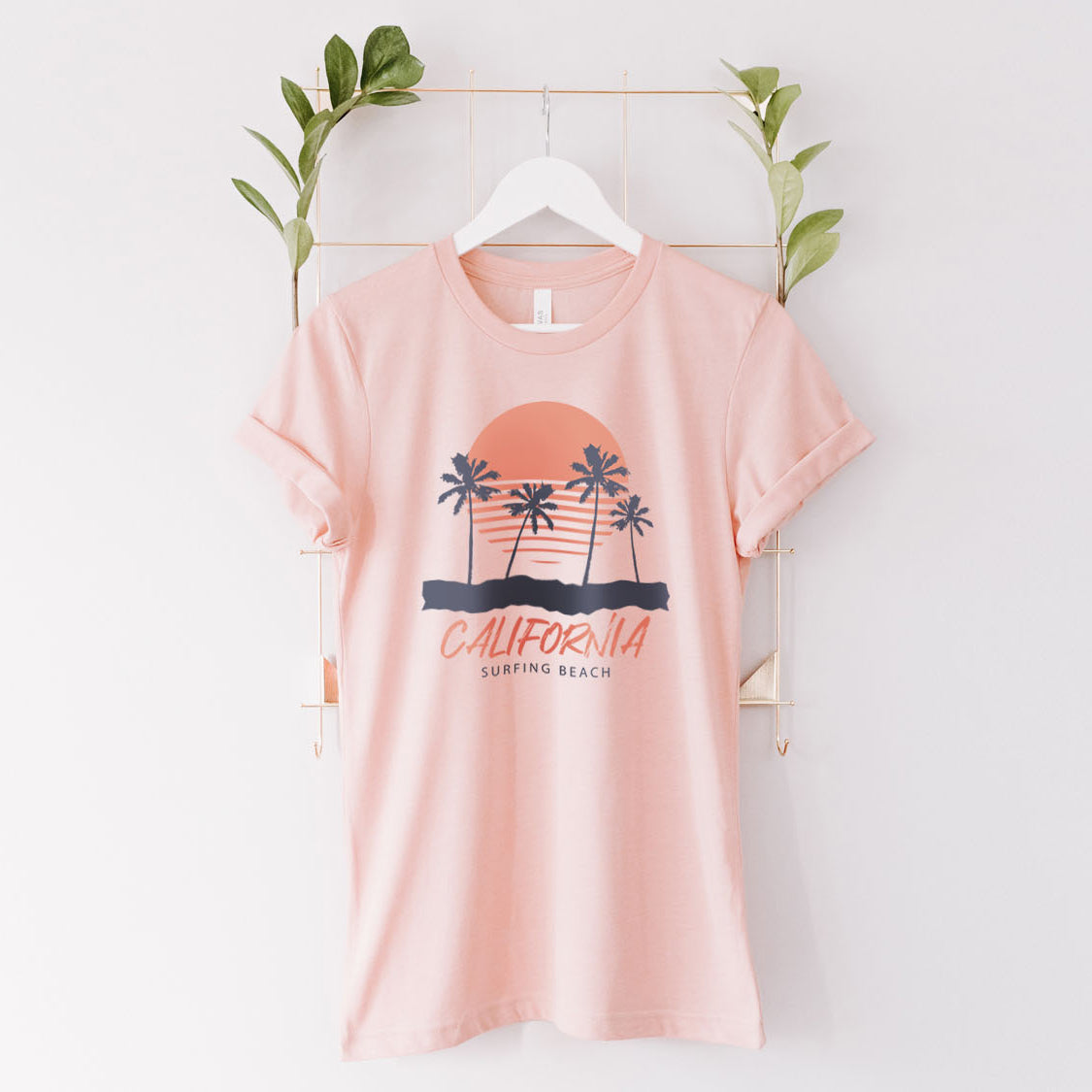California Palm Tree Sunset Beach Surfing T-shirt - Beach Vibes California State Retro Vintage Design Printed Tee Shirt