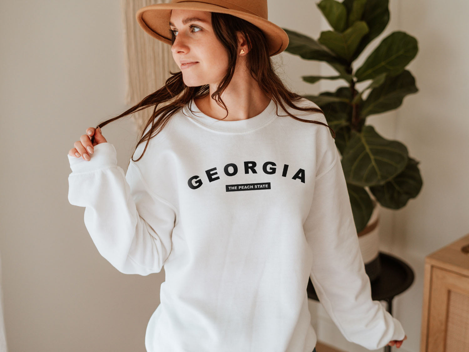 Georgia The Peach State Sweatshirt - United States Name & Slogan Minimal Design Printed Sweatshirt
