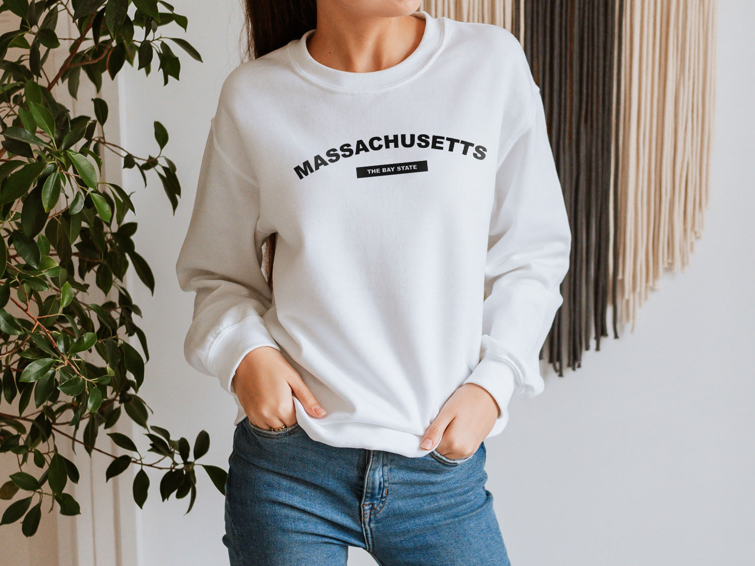 Massachusetts The Bay State Sweatshirt - United States Name & Slogan Minimal Design Printed Sweatshirt