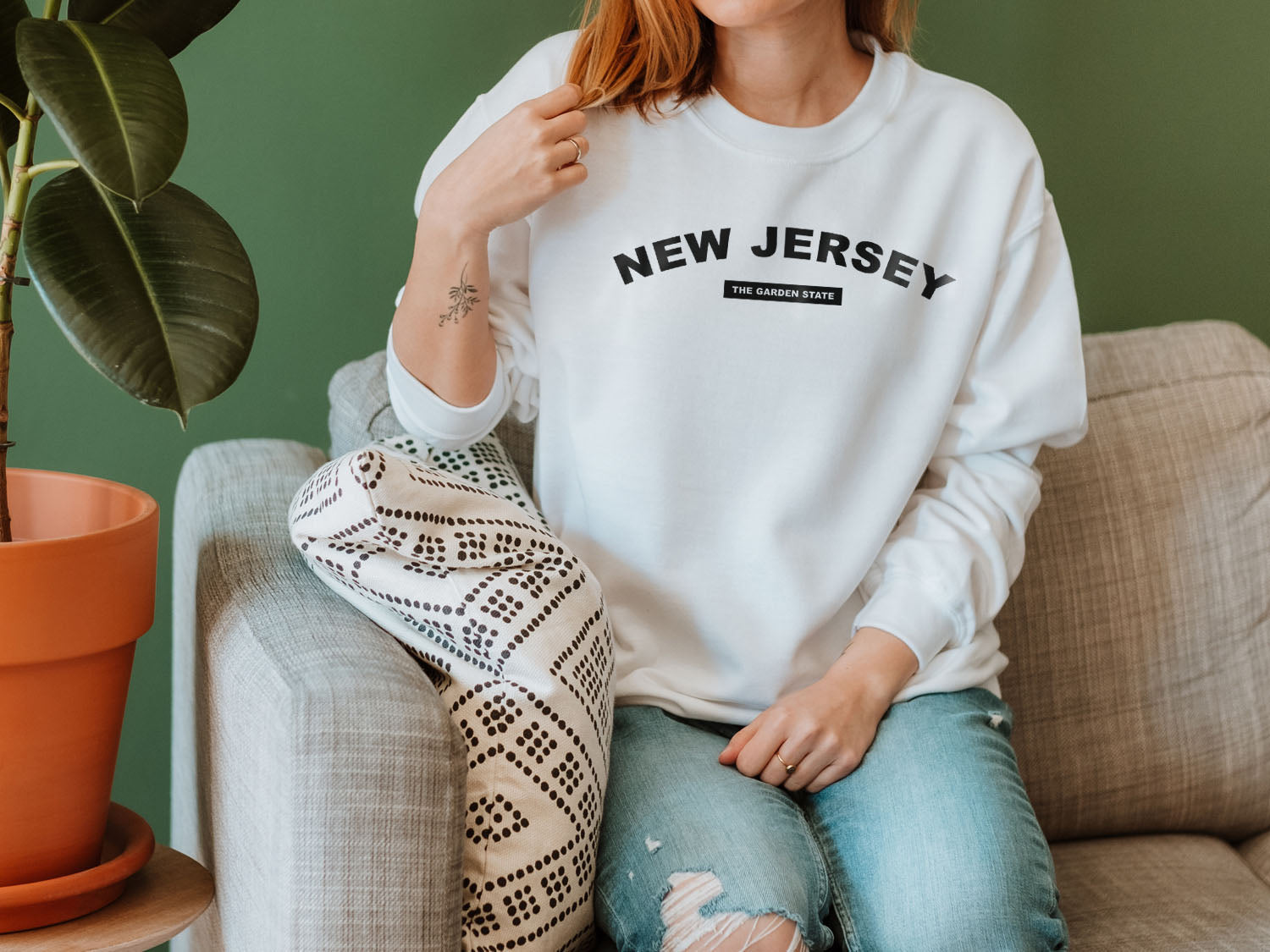 New Jersey The Garden State Sweatshirt - United States Name & Slogan Minimal Design Printed Sweatshirt
