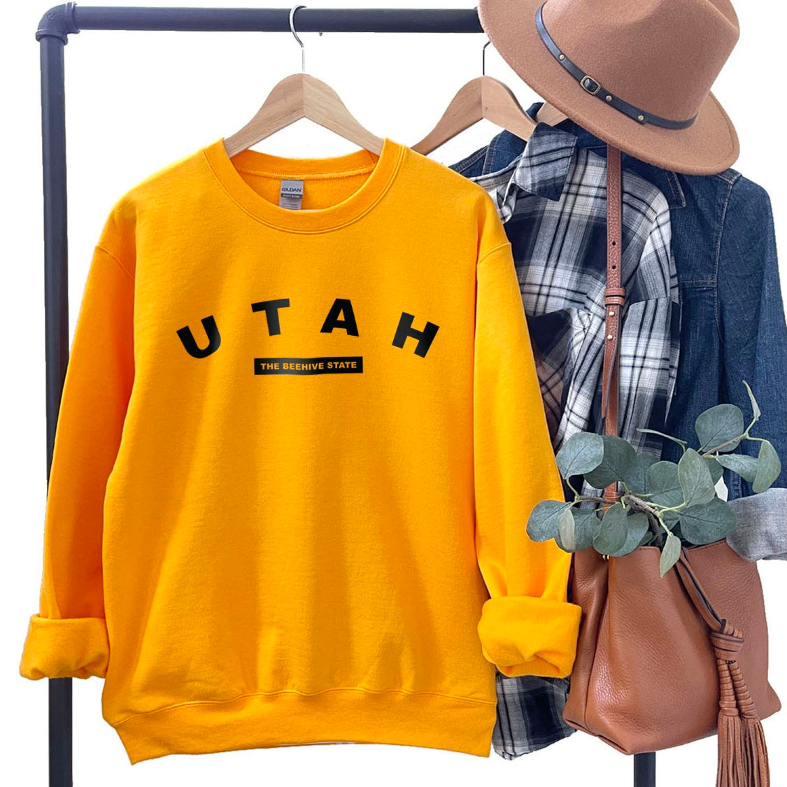 Utah The Beehive State Sweatshirt - United States Name & Slogan Minimal Design Printed Sweatshirt